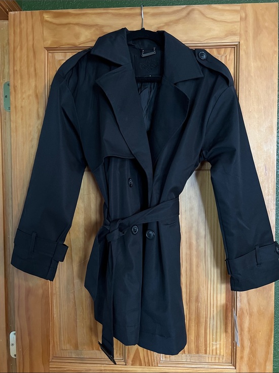 Jou Jou Jackets & Blazers - Jou Jou Black Double-Breasted Belted Trench with Epaulets [Size L]